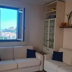 Nuccia - Box Auto Gratuito E Biancheria Inclusa Pietra Ligure